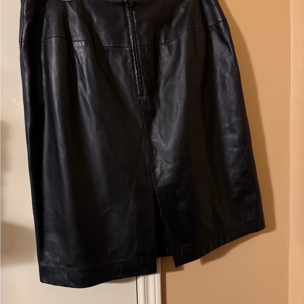 Valerie Stevens Black Leather Pencil Skirt